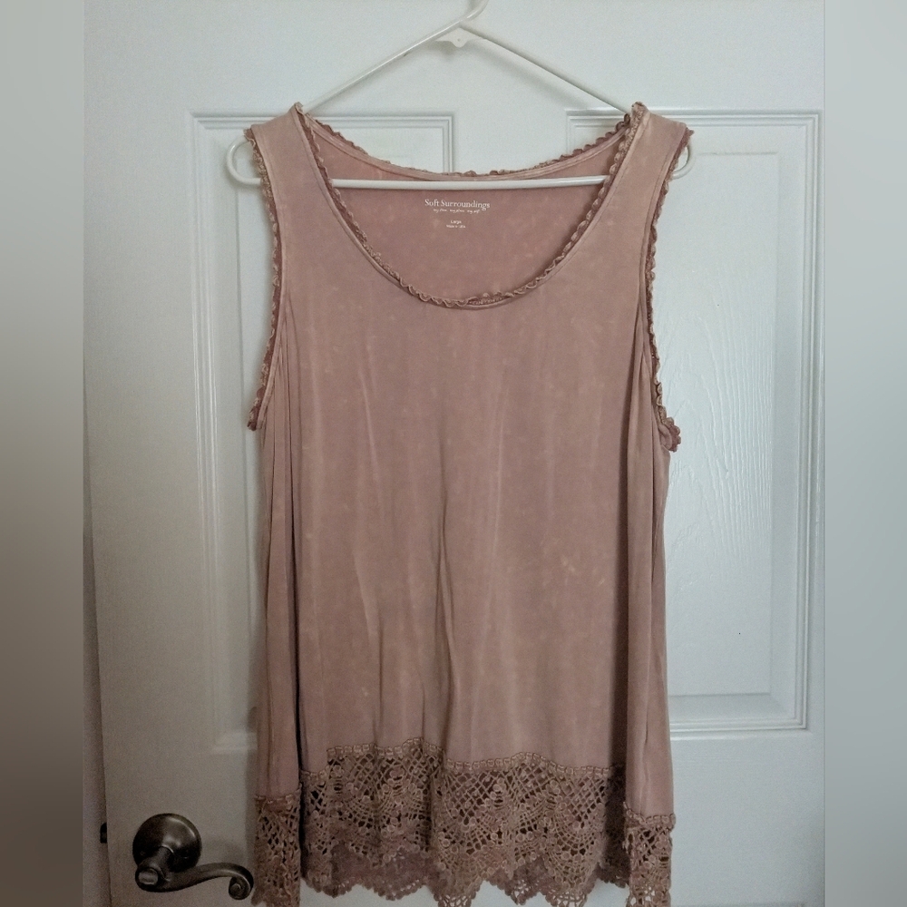 Soft Surroundings Dusty Rose Crochet-Hem Sleeveless Tank